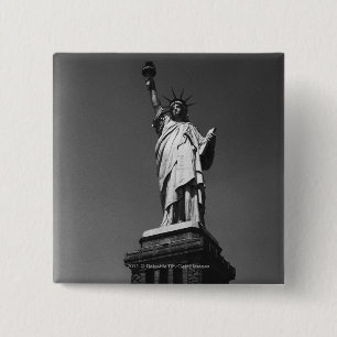 USA New York City Statue of Liberty Pinback Button
