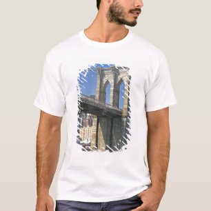 USA, New York, New York City. Brooklyn Bridge T-Shirt