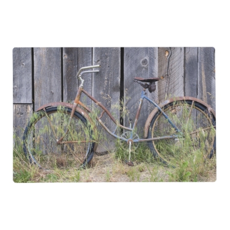 Usa, Oregon, Bend. A Dilapidated Old Bike Placemat