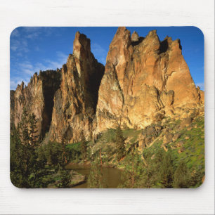 USA, Oregon, Granite Cliffs At Smith Rock State Mouse Pad