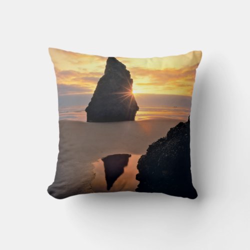 USA Oregon Rock Formation At Sunset Throw Pillow