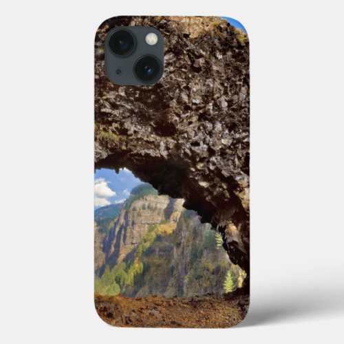 USA Oregon Rock Of Ages Arch In Columbia River iPhone 13 Case