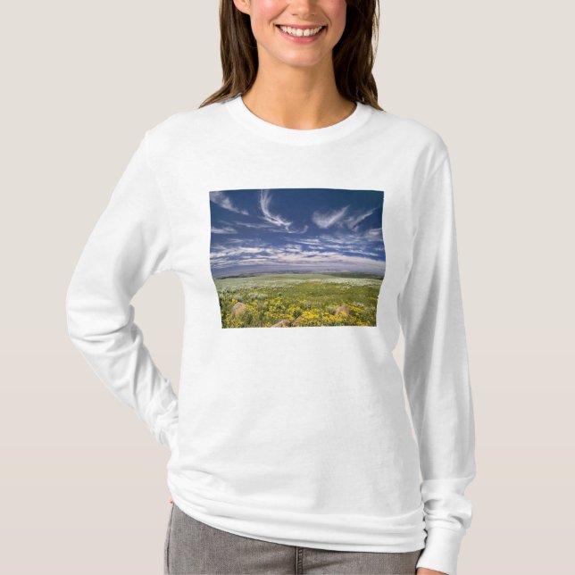 USA, Oregon, Steens Mountain. Spring burgeons T-Shirt (Front)