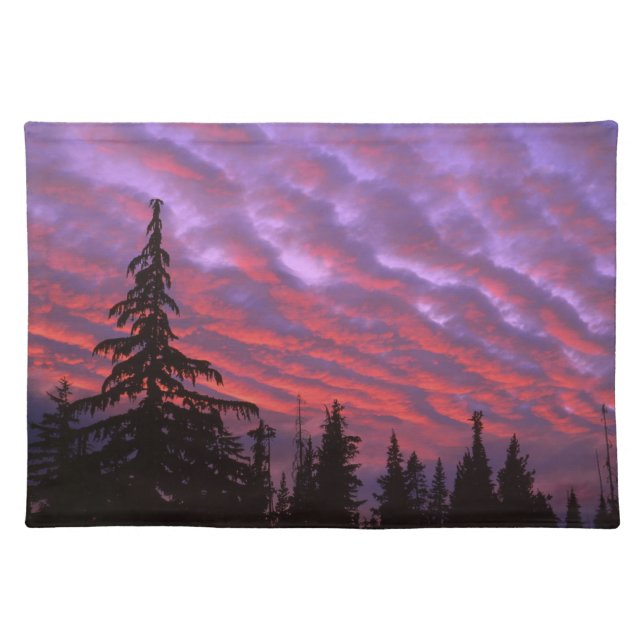 USA, Oregon, Three Sisters Wilderness, Vivid Placemat (Front)
