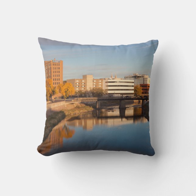 USA, South Dakota, Sioux Falls, City Skyline Throw Pillow (Front)