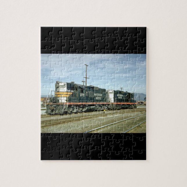 USA, Southern Pacific EMD_Trains of the World Jigsaw Puzzle (Vertical)