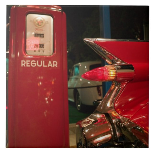 USA, Tennessee, Memphis, Elvis Presley 2 Tile (Front)