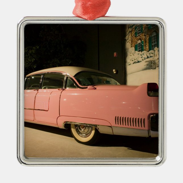 USA, Tennessee, Memphis, Elvis Presley 3 Metal Ornament (Front)