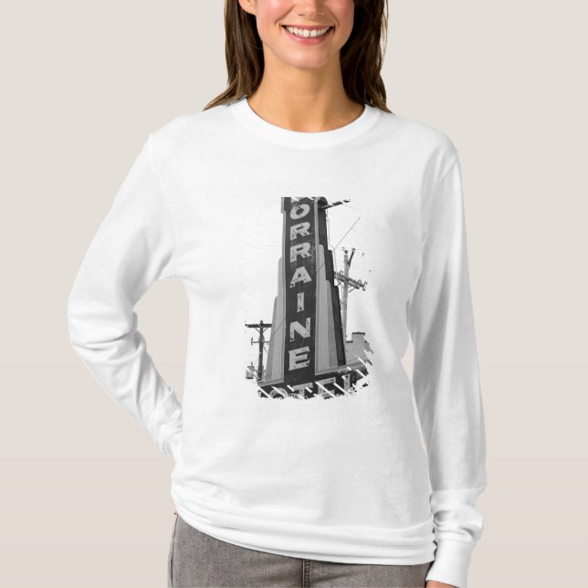USA, Tennessee, Memphis: National Civil Rights T-Shirt (Front)