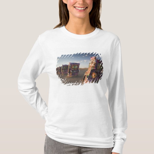 USA, TEXAS, Panhandle Area, Amarillo: Cadillac 2 T-Shirt (Front)