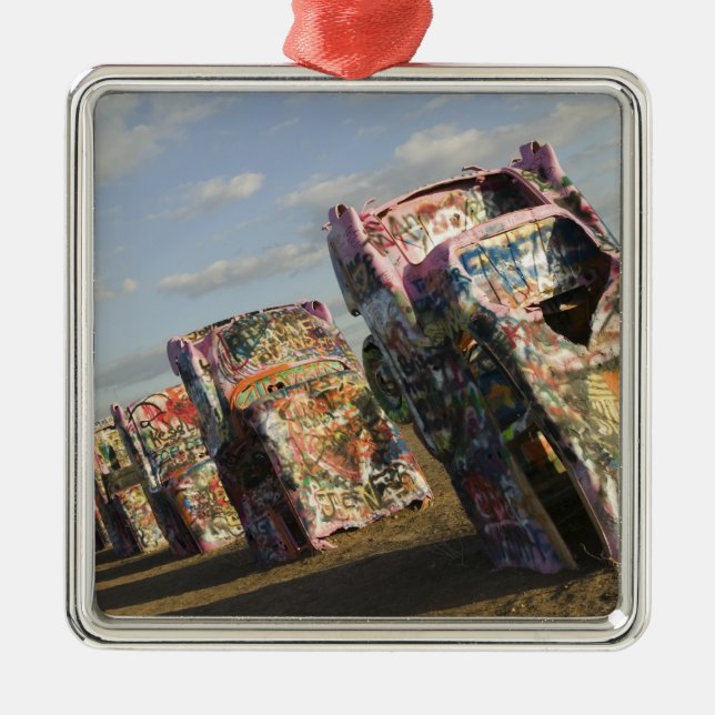 USA, TEXAS, Panhandle Area, Amarillo: Cadillac Metal Ornament (Front)