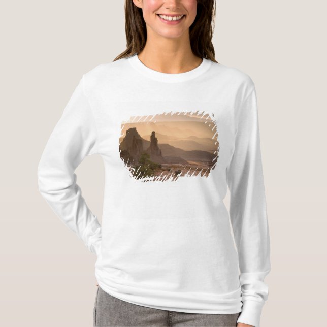 USA; Utah; Canyonlands National Park. View of T-Shirt (Front)