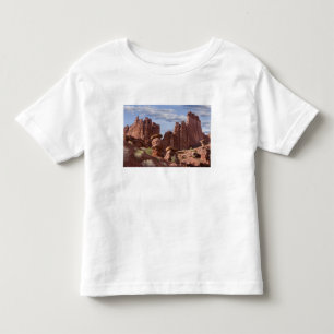 USA, Utah. View of Fisher Towers. Credit as: Don Toddler T-shirt