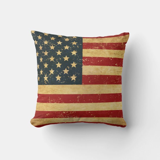 USA Vintage Grunge Flag Throw Pillow (Front)