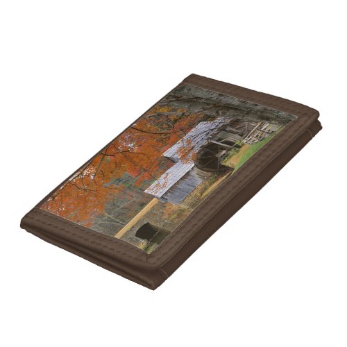 USA Virginia Blue Ridge Parkway Autumn Trifold Wallet