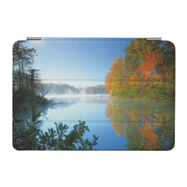 USA, Virginia, Fairy Stone State Park iPad Mini Cover (Horizontal)