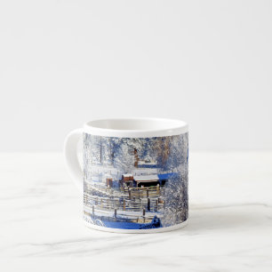 USA, Washington, Methow Valley, Barns in Espresso Cup