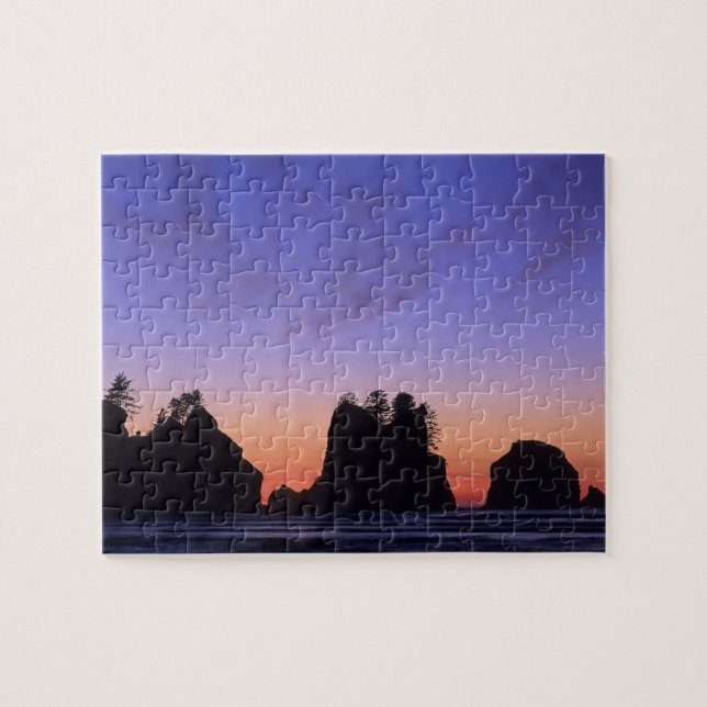 USA, Washington, Olympic National Park, Shi-shi Jigsaw Puzzle (Horizontal)