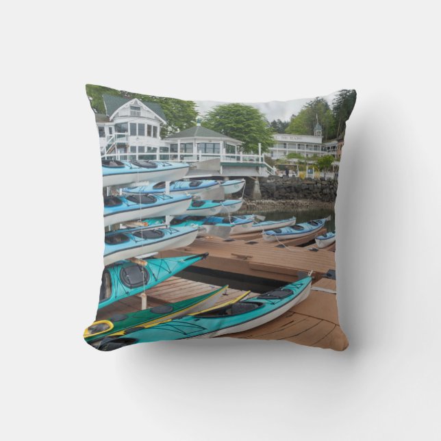 USA, Washington, San Juan Islands Throw Pillow (Front)