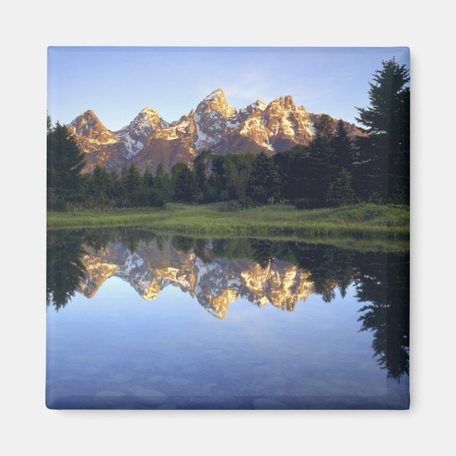 USA, Wyoming, Grand Teton National Park. Grand Magnet (Front)