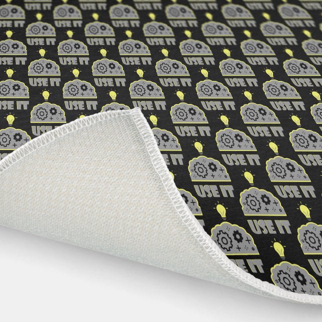 Use your brain outdoor rug (Outdoor)