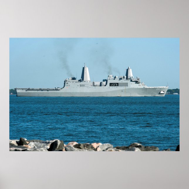 USS Arlington (LPD 24) Poster (Front)