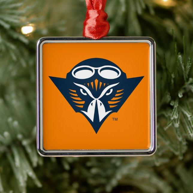 UTM Skyhawk Metal Ornament (Tree)