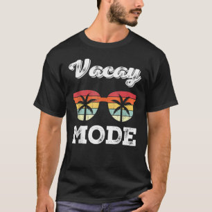 V acay Mode Sunglasses Retro S ummer B each V acat T-Shirt