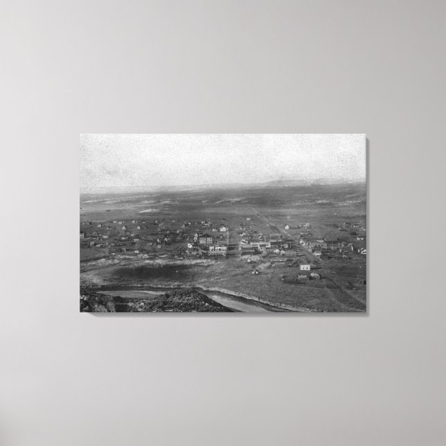 Vale, Oregon Birds Eye View of Town Photograph Canvas Print (Front)