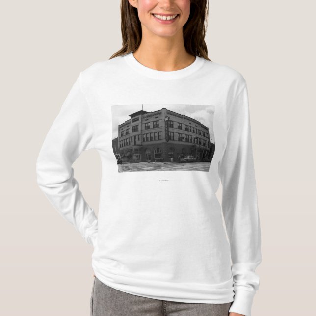 Vale, Oregon View of Hotel Vale Photograph T-Shirt (Front)