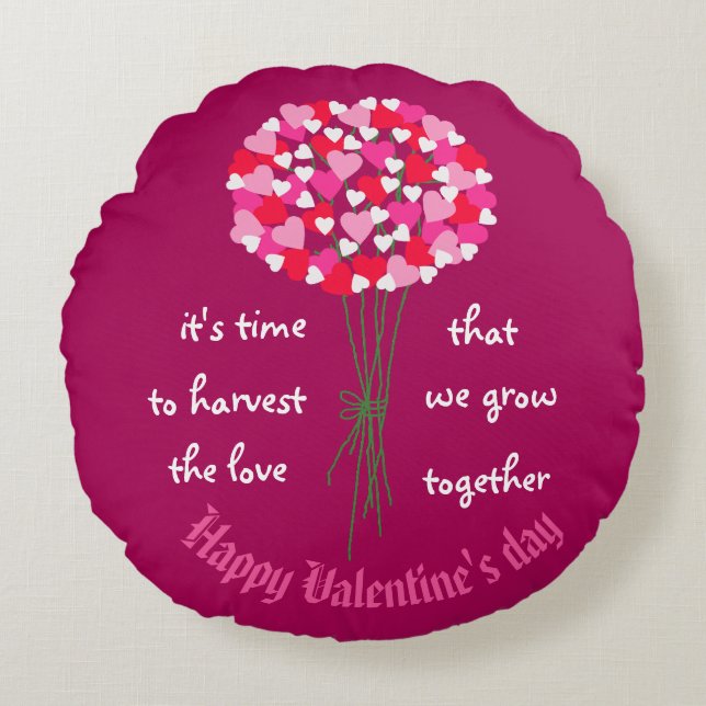 Valentine Bouquet of Love Flowers  Round Pillow (Front)
