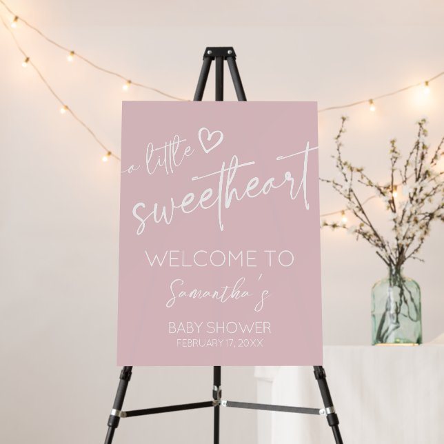 Valentine Minimalist Heart Welcome Sign (In Situ (Stand))