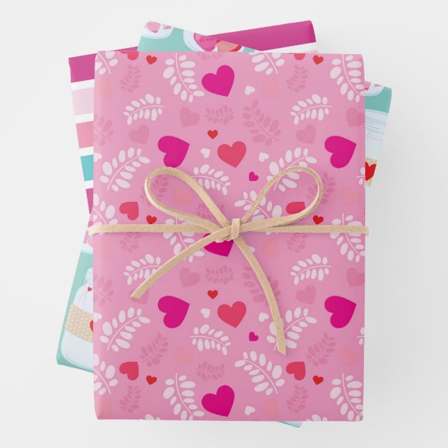 Valentine's Day Pattern Wrapping Paper Sheets (In situ)