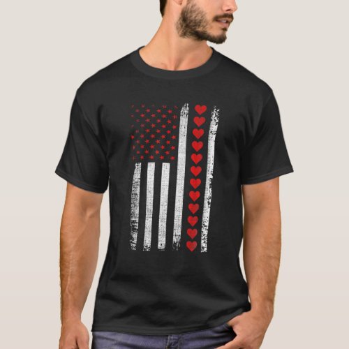 Valentines Day Vintage American Flag Hearts Men Wo T_Shirt