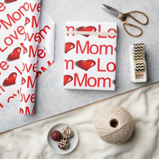 Valentine's Day Wrapping Paper Love Mom Red Hearts (Crafts)