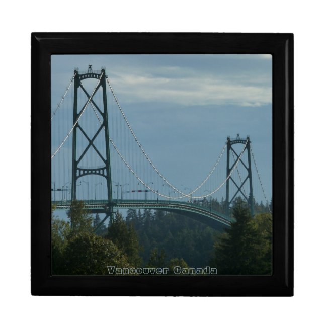 Vancouver Box Vancouver Lions Gate Bridge Giftbox (Front)