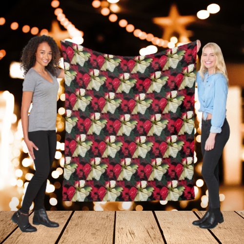 Variegated Poinsettia Pattern Holiday Fleece Blanket