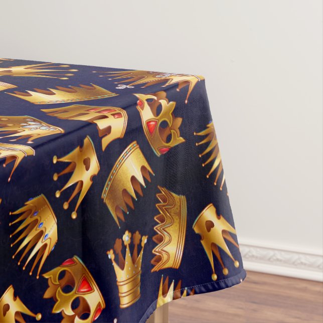 Various gold crowns pattern tablecloth (In Situ)