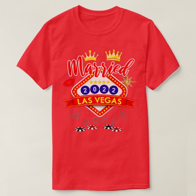 Vegas Bachelor Party Married in Vegas Groom Bride  T-Shirt (Design Front)