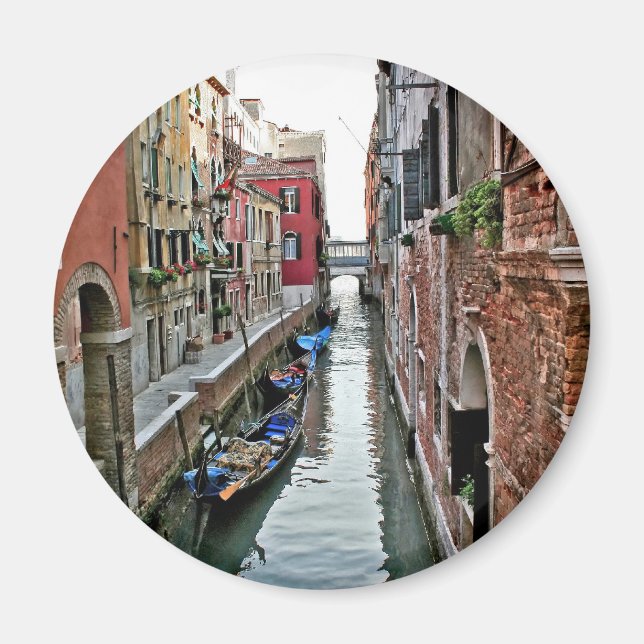 Venice Alleyway Magnet (Front)