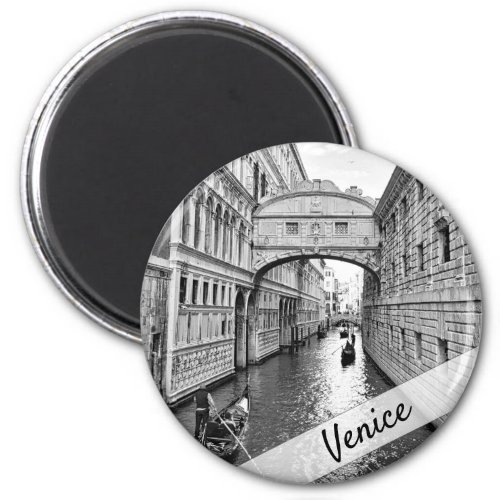 Venice Bridge of Sighs black white with gondolier Magnet