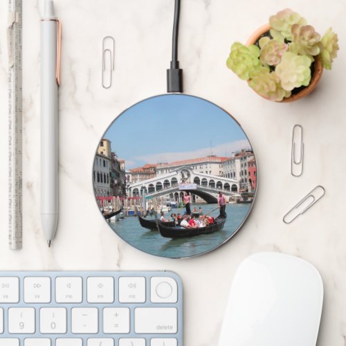 Venice Canal Wireless Charger
