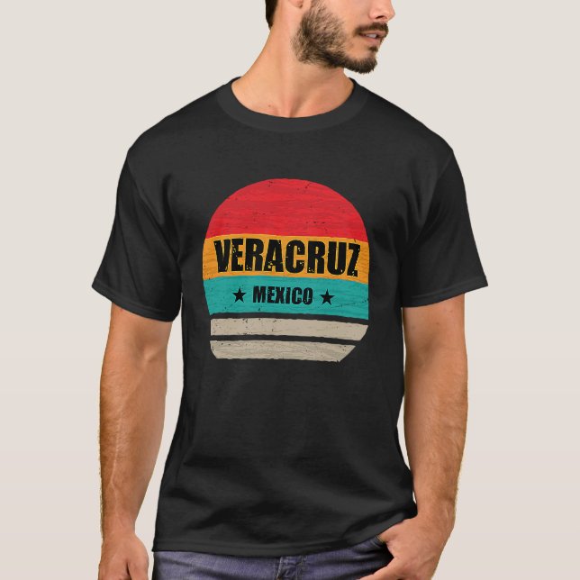 Veracruz Mexico  Proud Mexican  Veracruz Retro Vin T-Shirt (Front)