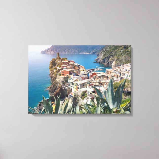 Vernazza town in the Cinque Terre Canvas Print (Front)