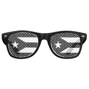 Vertical Black flag of Puerto Rico Retro Sunglasses