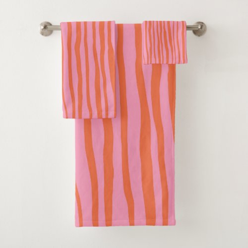 Vertical retro wavy lines _ pastel orange and pink bath towel set