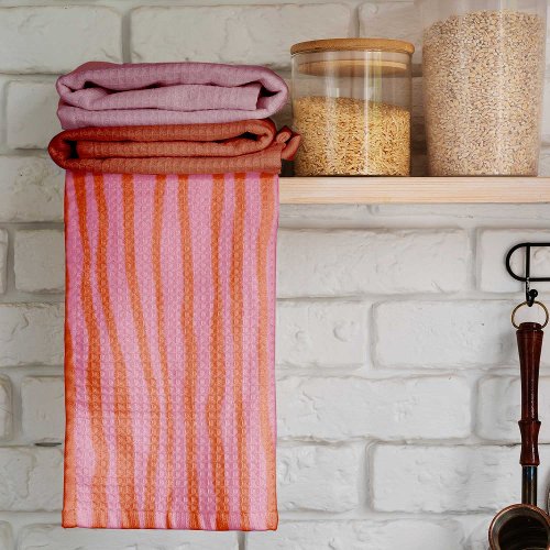 Vertical retro wavy lines _ pastel orange and pink kitchen towel