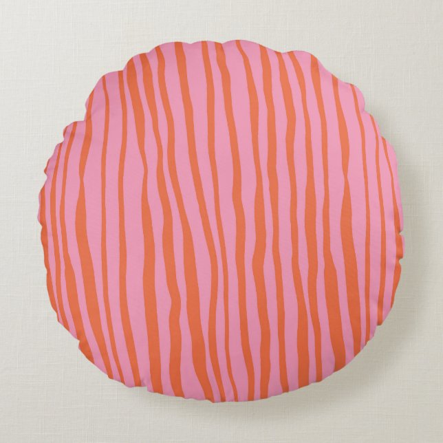 Vertical retro wavy lines - pastel orange and pink round pillow (Front)