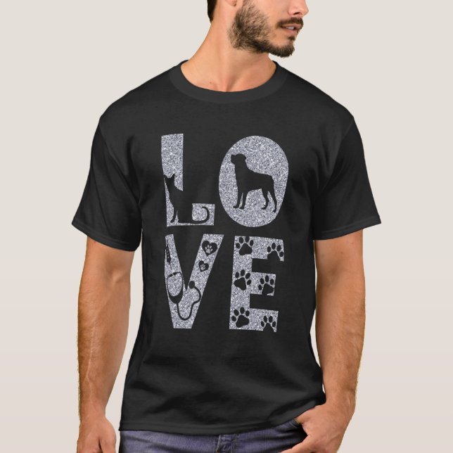 Vet Tech Love Animals Veterinarian Tech Distressed T-Shirt (Front)