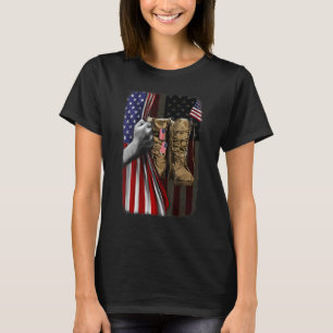 Veteran Dog Tag Combat Boots American Flag Hand Pu T-Shirt